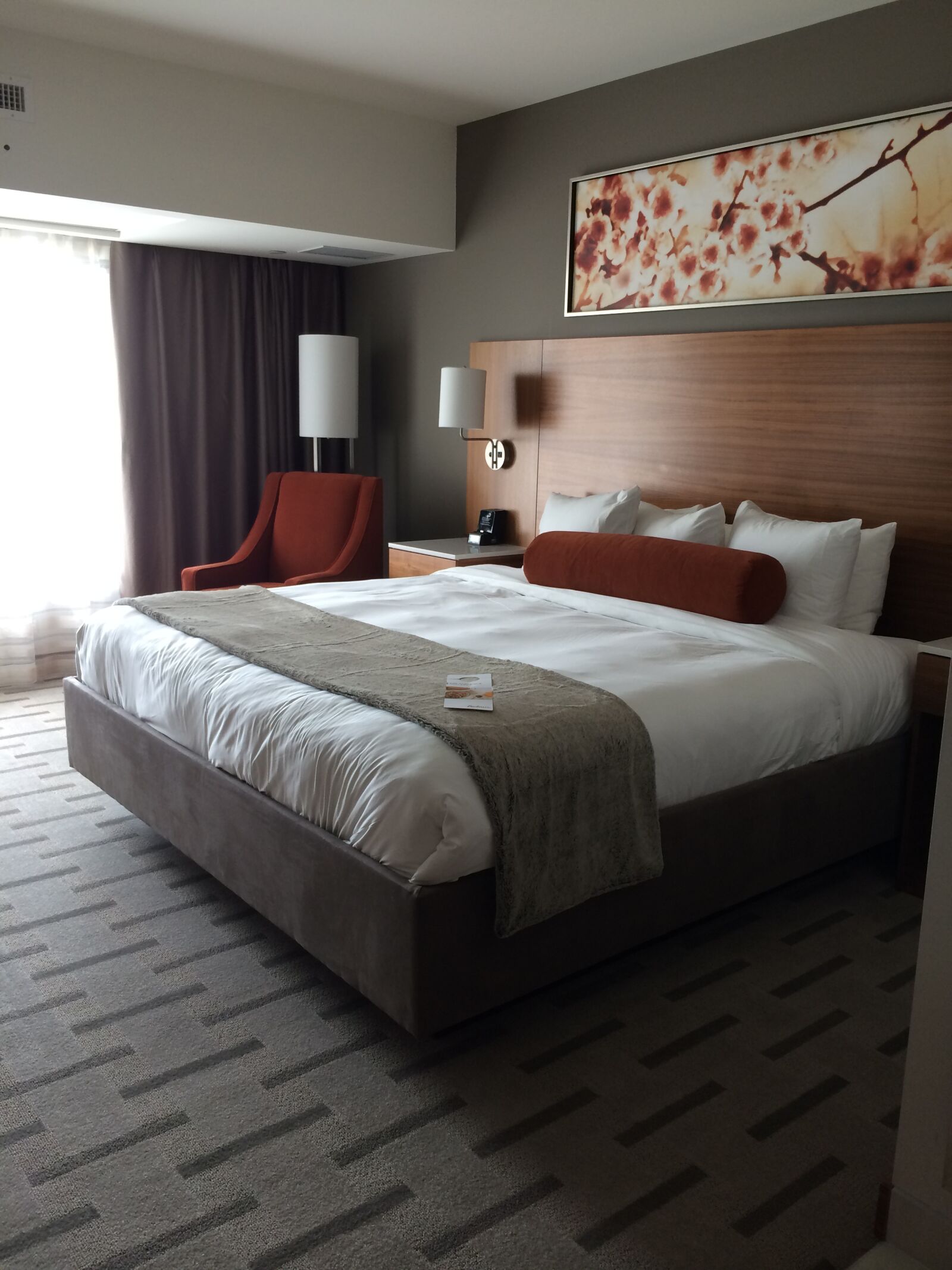 Apple iPhone 5s sample photo. Hotel, king bed, bedroom photography