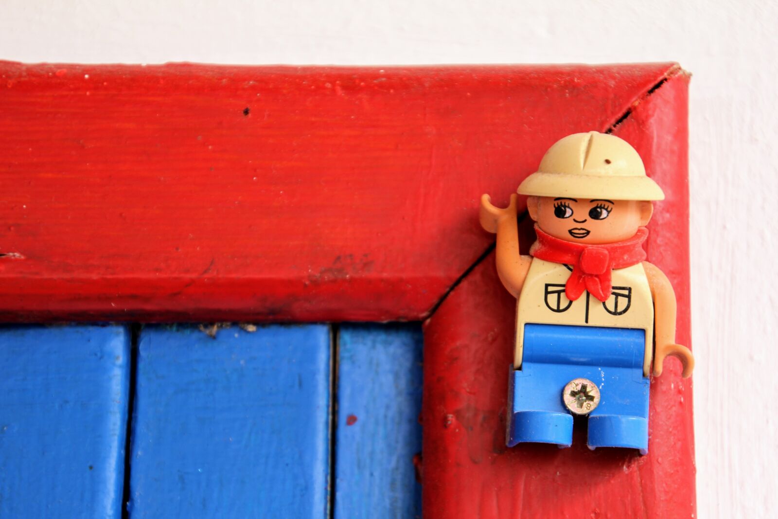 Canon EOS 60D sample photo. Lego, cable holder, deco photography