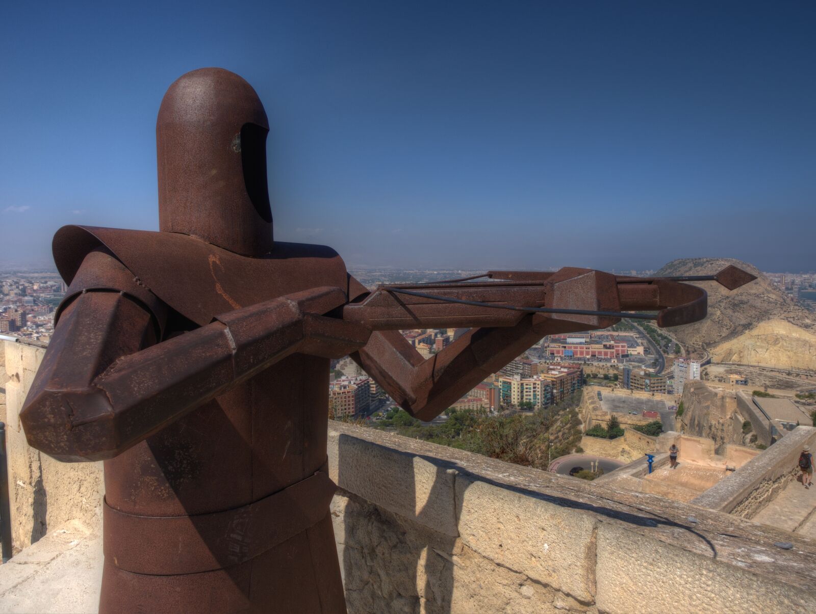 Olympus OM-D E-M1 + Olympus M.Zuiko Digital ED 12-40mm F2.8 Pro sample photo. Alicante, spain, blue sky photography