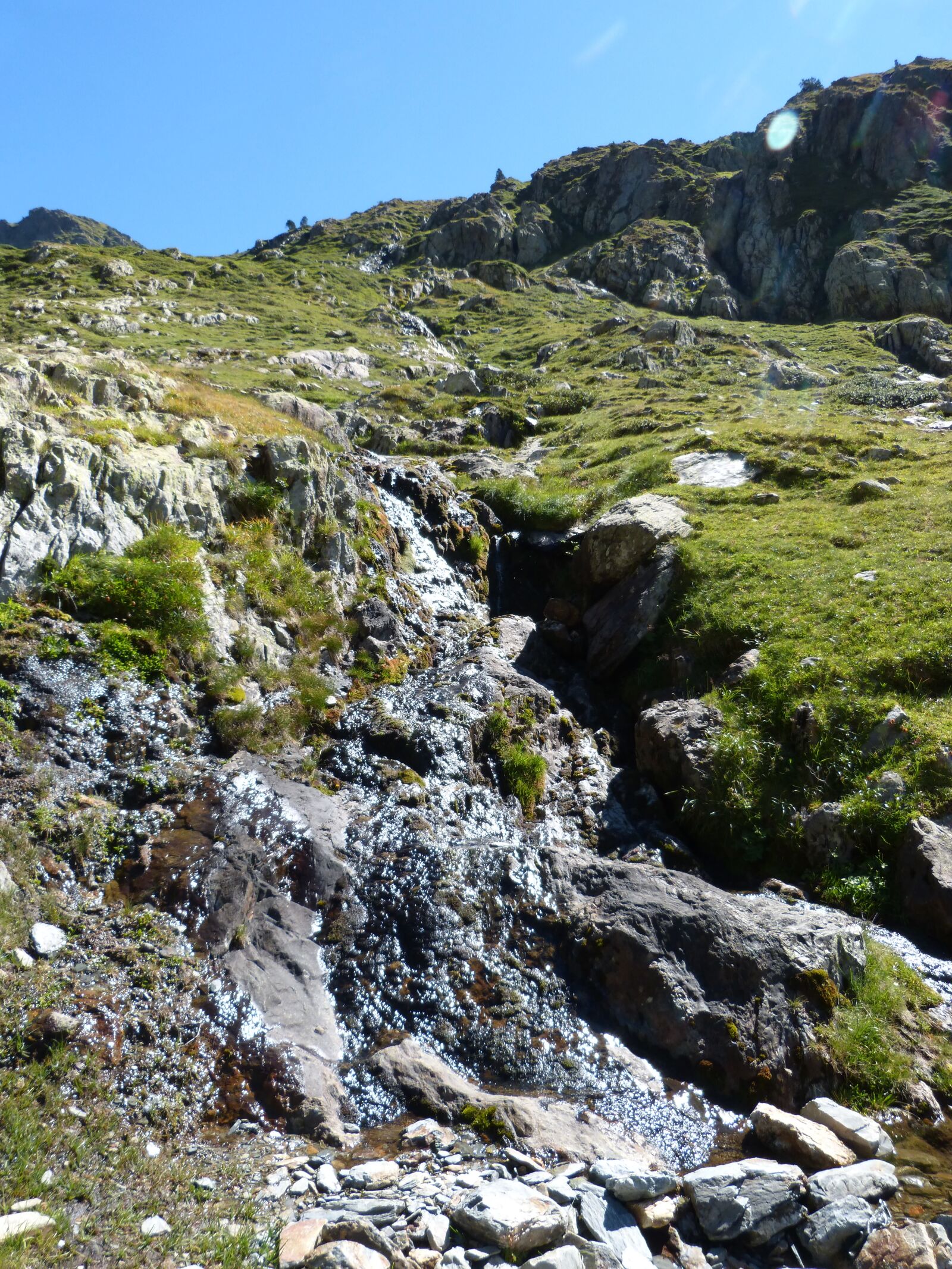 Panasonic DMC-FZ62 sample photo. Waterfall, cataract, high mountain photography