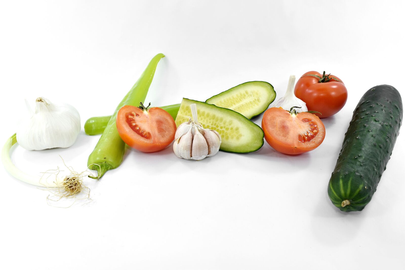 Nikon D5500 sample photo. Cucumber, garlic, half, leek photography