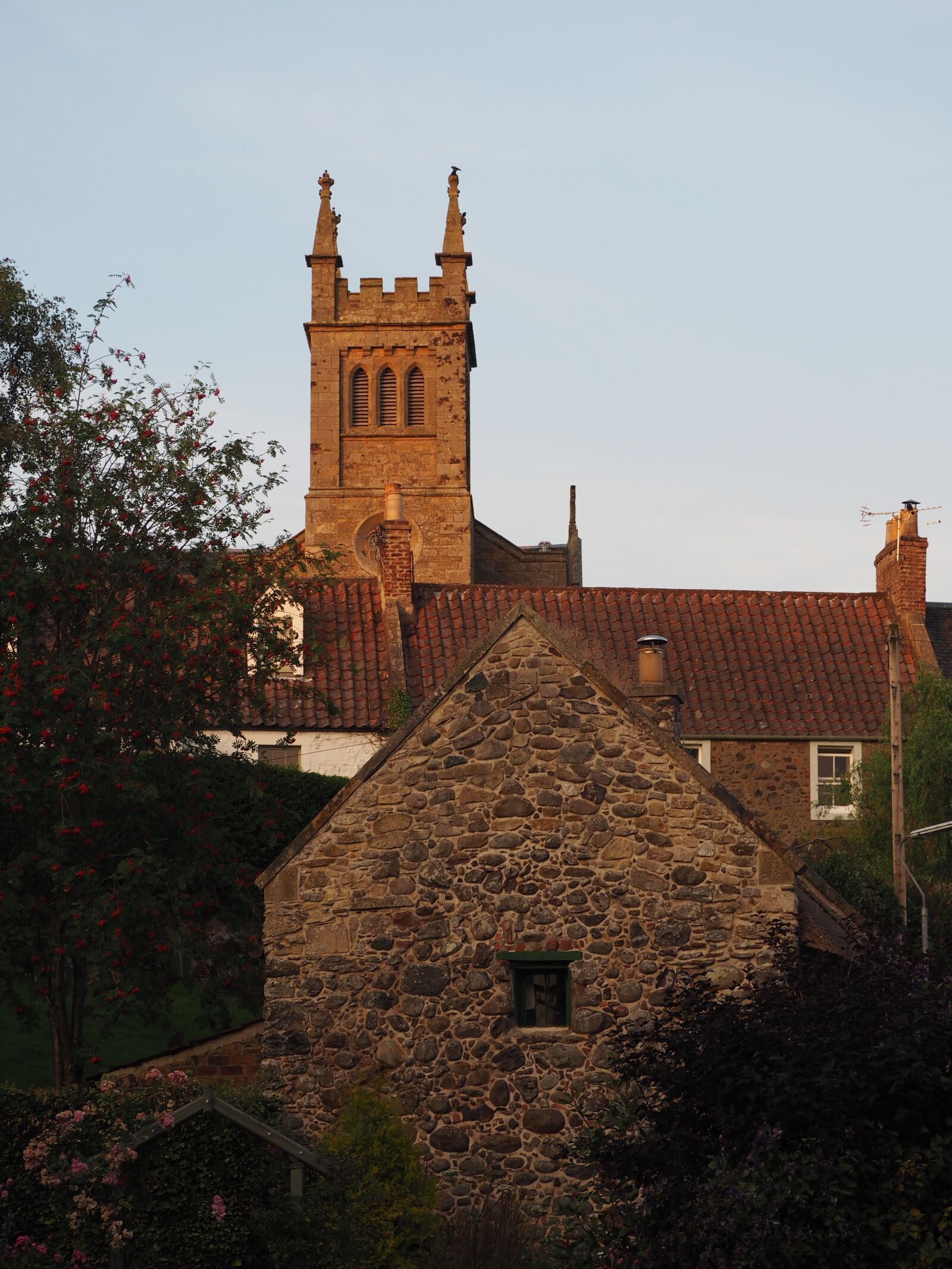 Olympus OM-D E-M10 sample photo. Church, scotland, village photography
