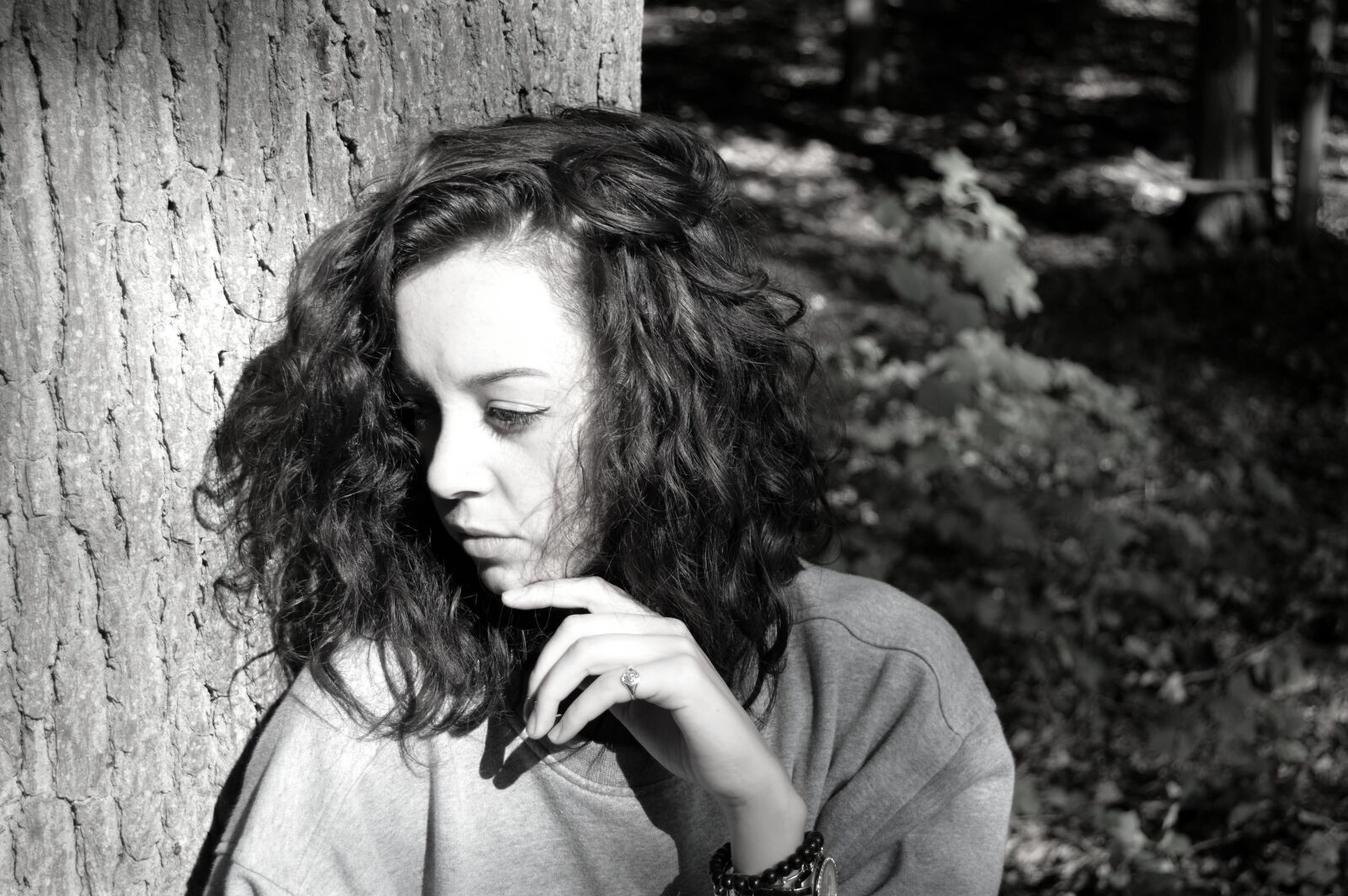 Nikon D3200 sample photo. Black and white, woman photography