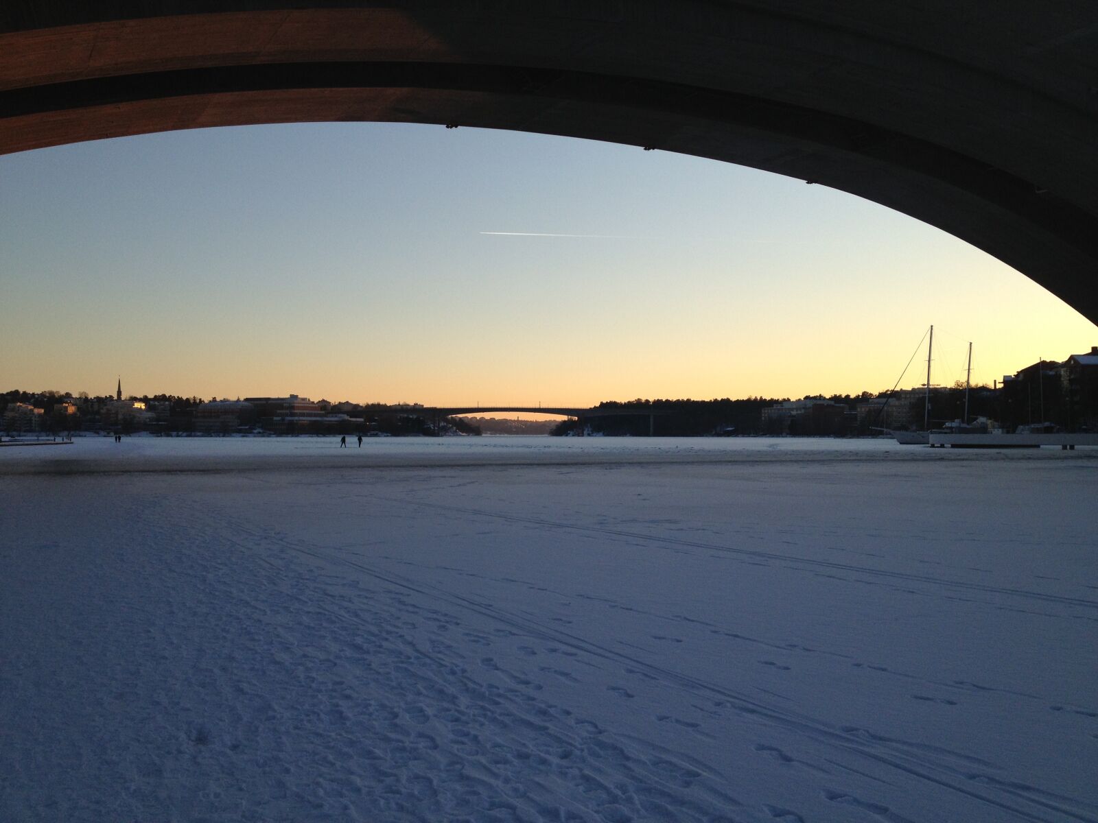 Apple iPhone 4S sample photo. Bridges, ice, sunset photography