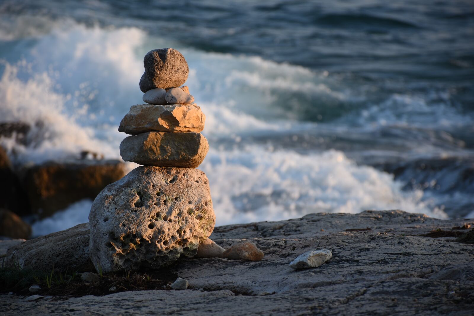 Nikon D7200 sample photo. Sea, stone, abendsonnde photography