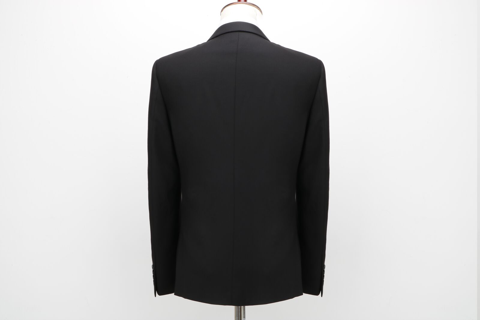 Canon EOS 760D (EOS Rebel T6s / EOS 8000D) sample photo. Suit, suits, men's suits photography