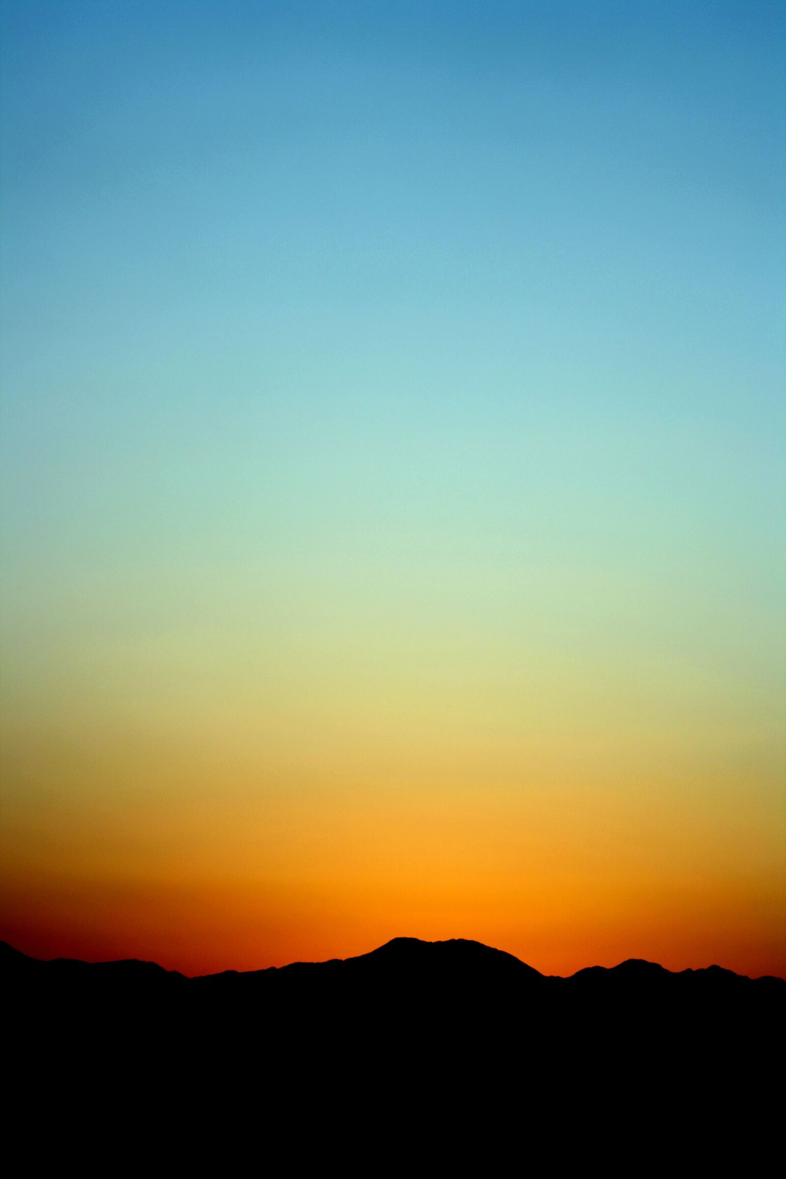 Canon EOS 1000D (EOS Digital Rebel XS / EOS Kiss F) sample photo. Nature, mountains, silhouette photography