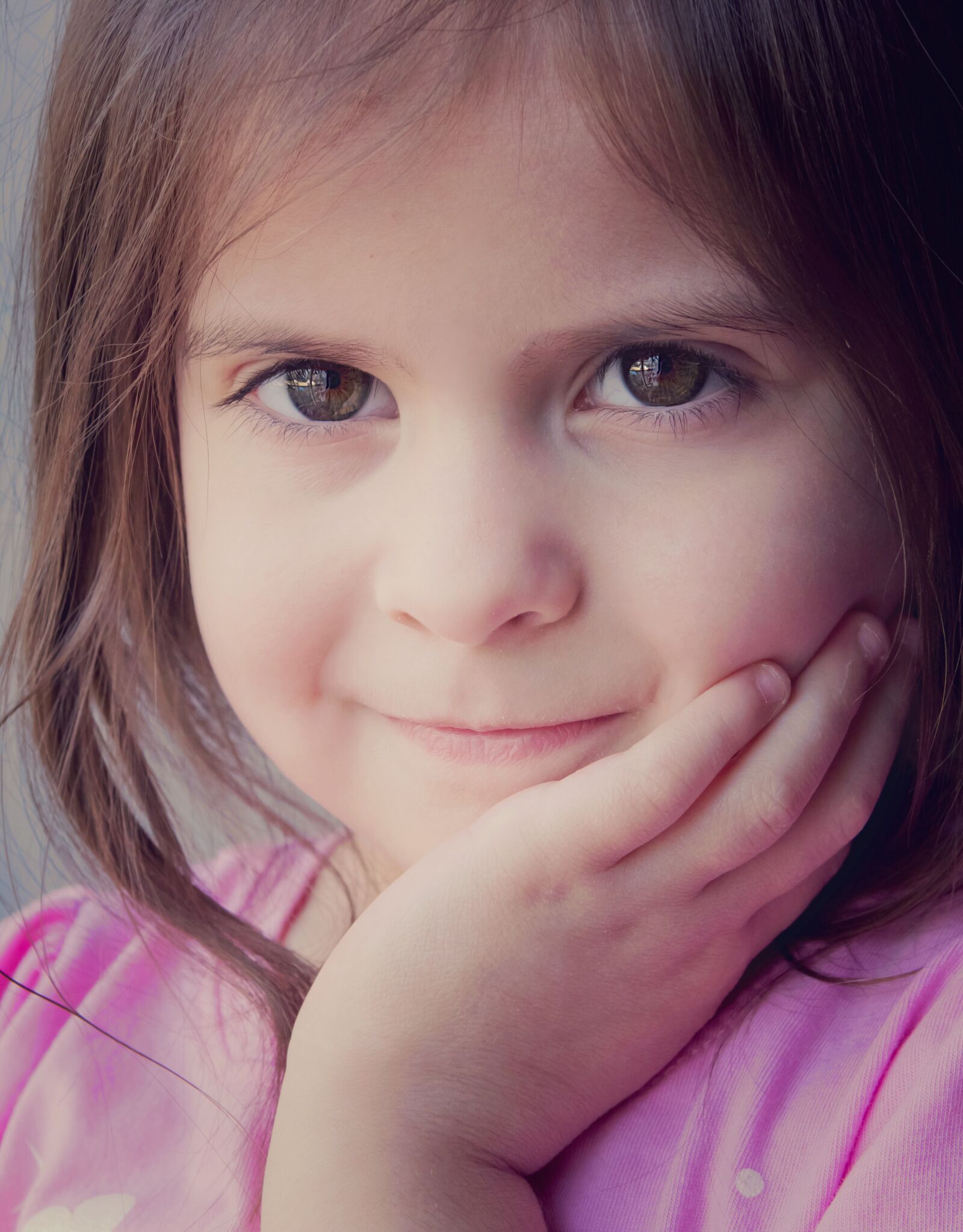 Canon EOS 60D + Canon EF 24-70mm F2.8L USM sample photo. Girl, cute, portrait photography