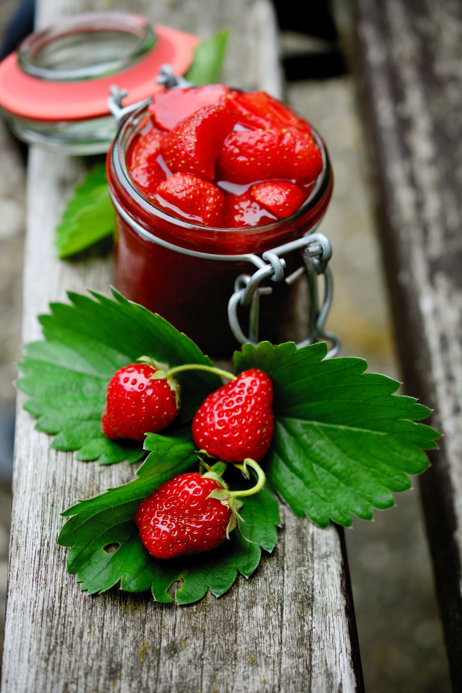 Nikon D5200 sample photo. Strawberries, fruit, eat photography