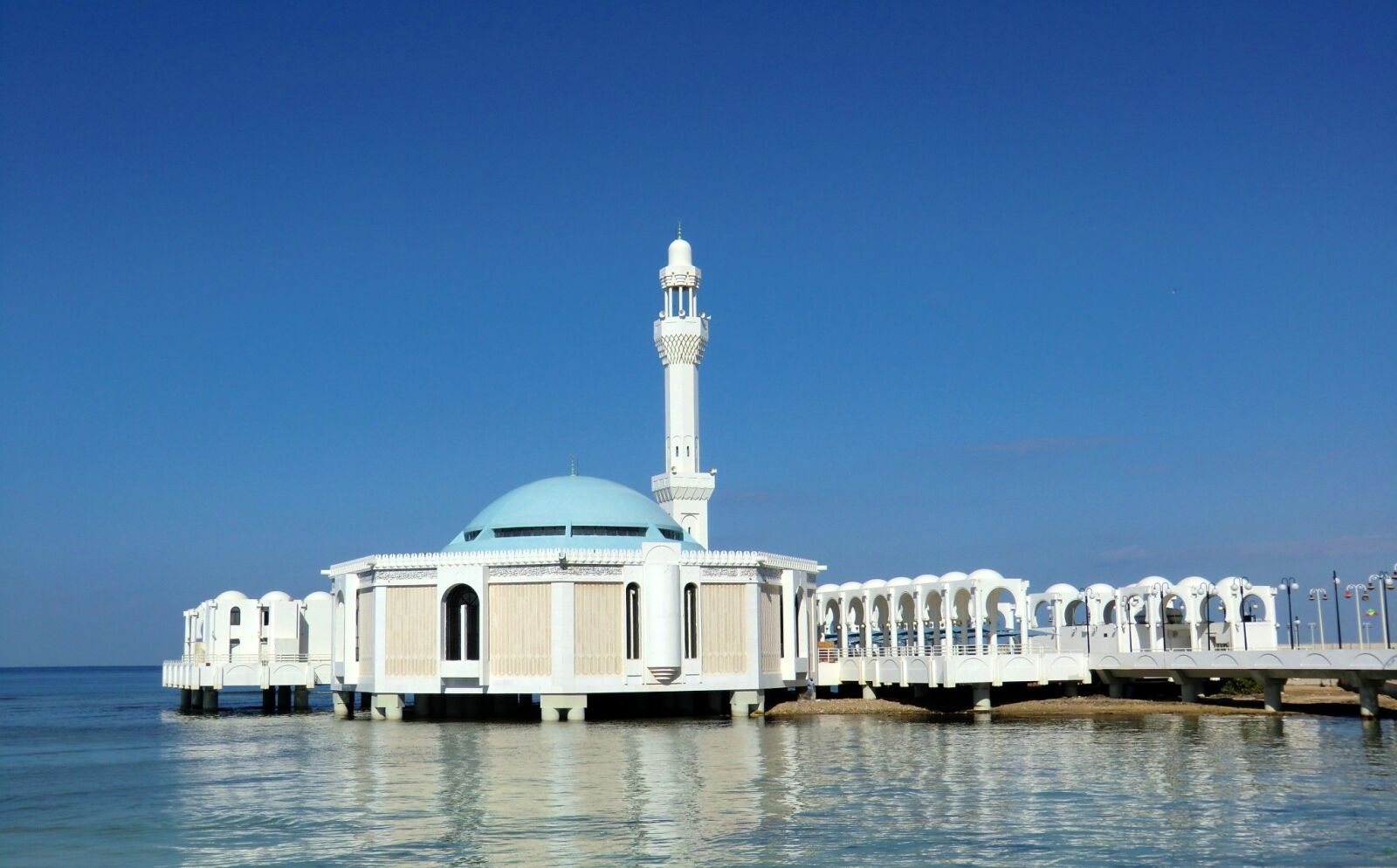 CASIO EX-H15 sample photo. Mosque, islam, saudi arabia photography