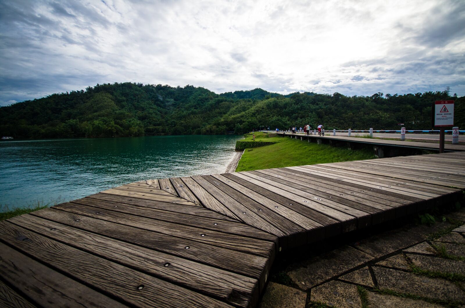 Nikon D7000 sample photo. Lake, landscape, scenery photography