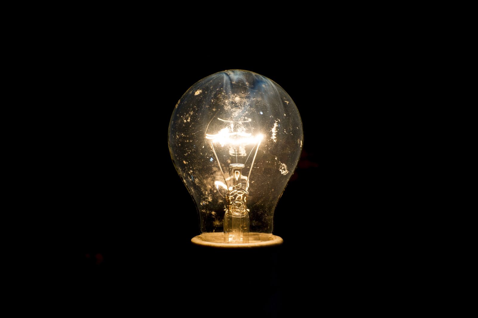 Nikon D7100 sample photo. Lamp, bulb, energy photography