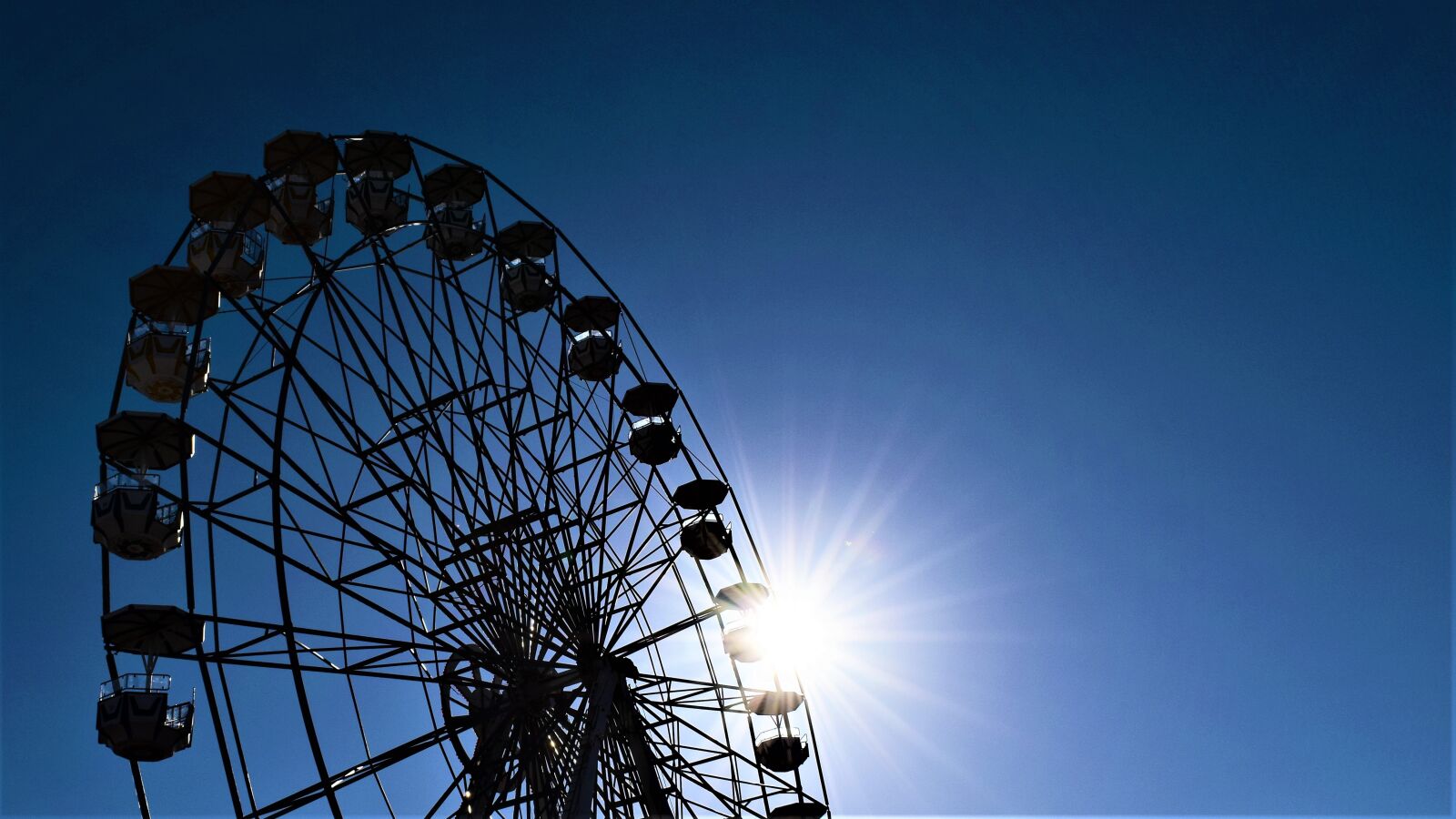 Nikon D3300 sample photo. Ferris wheel, tivoli, fun photography