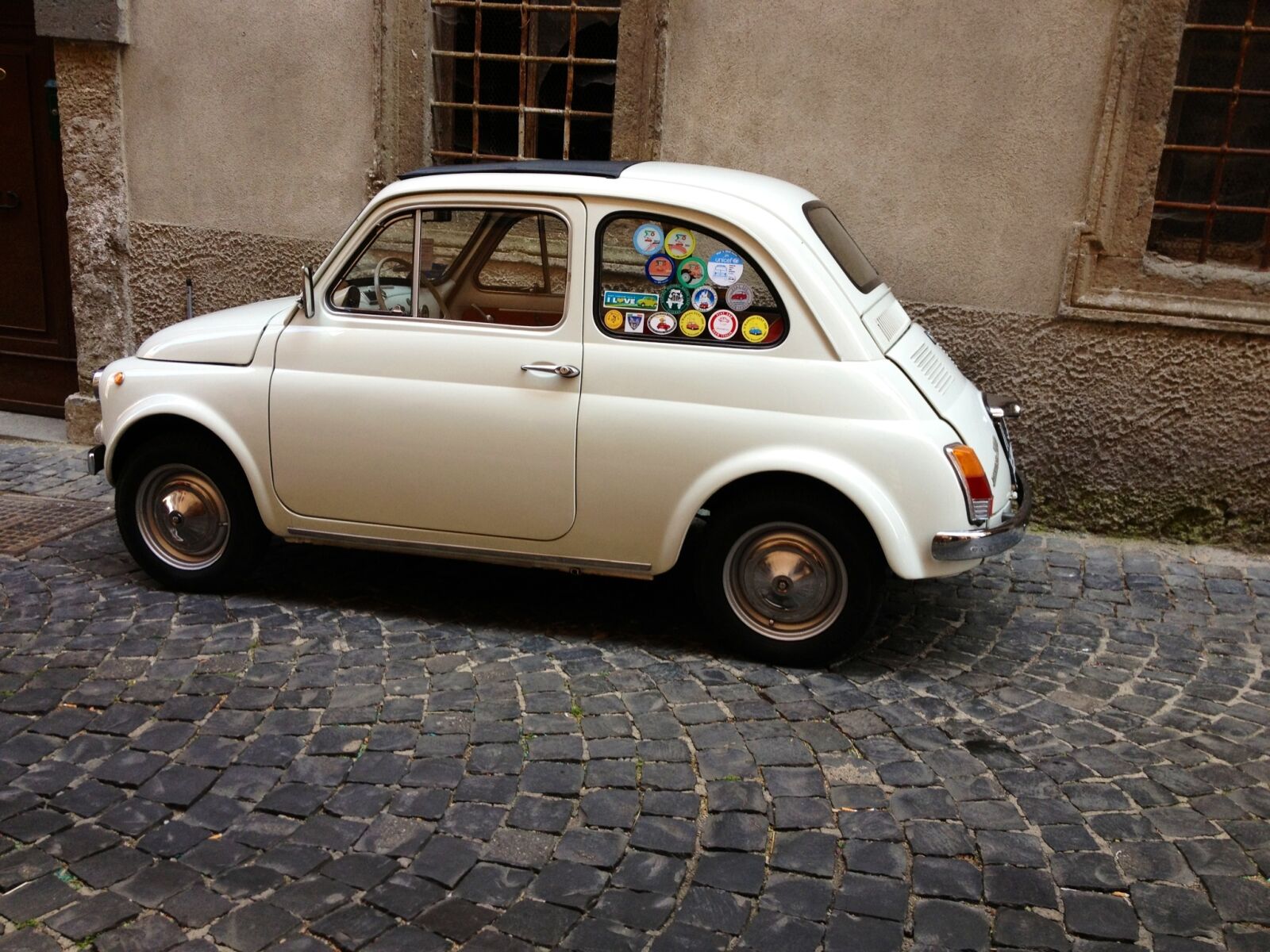 Apple iPhone 4S sample photo. Italy, mini-car, car photography