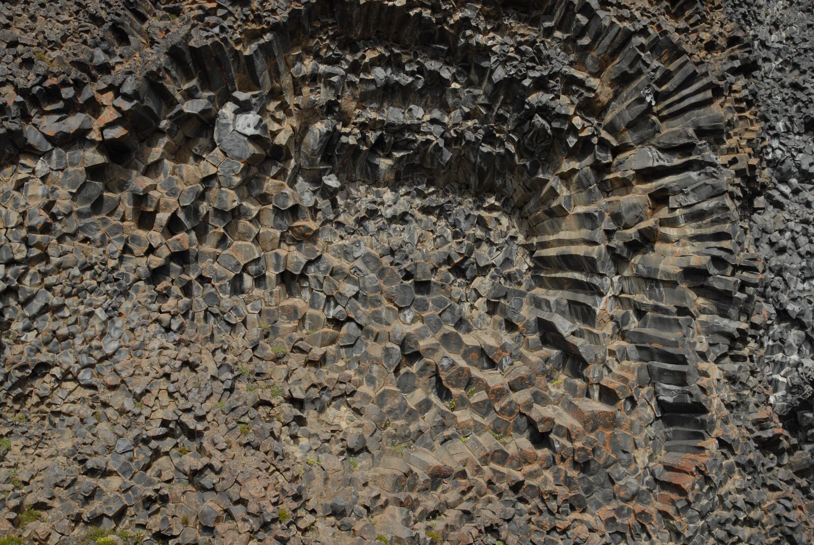 Nikon D200 sample photo. Iceland, basaltic rocks, pierre photography