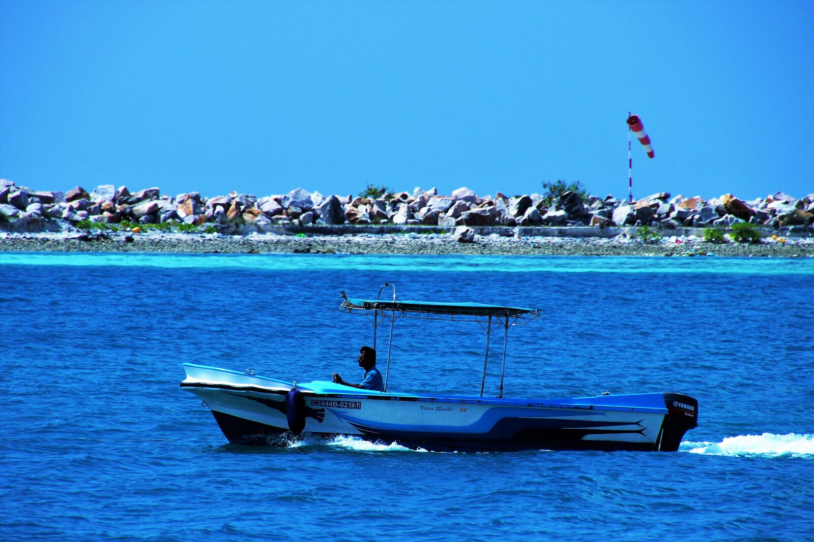 Canon EOS 80D sample photo. Sea, maldives, wind photography