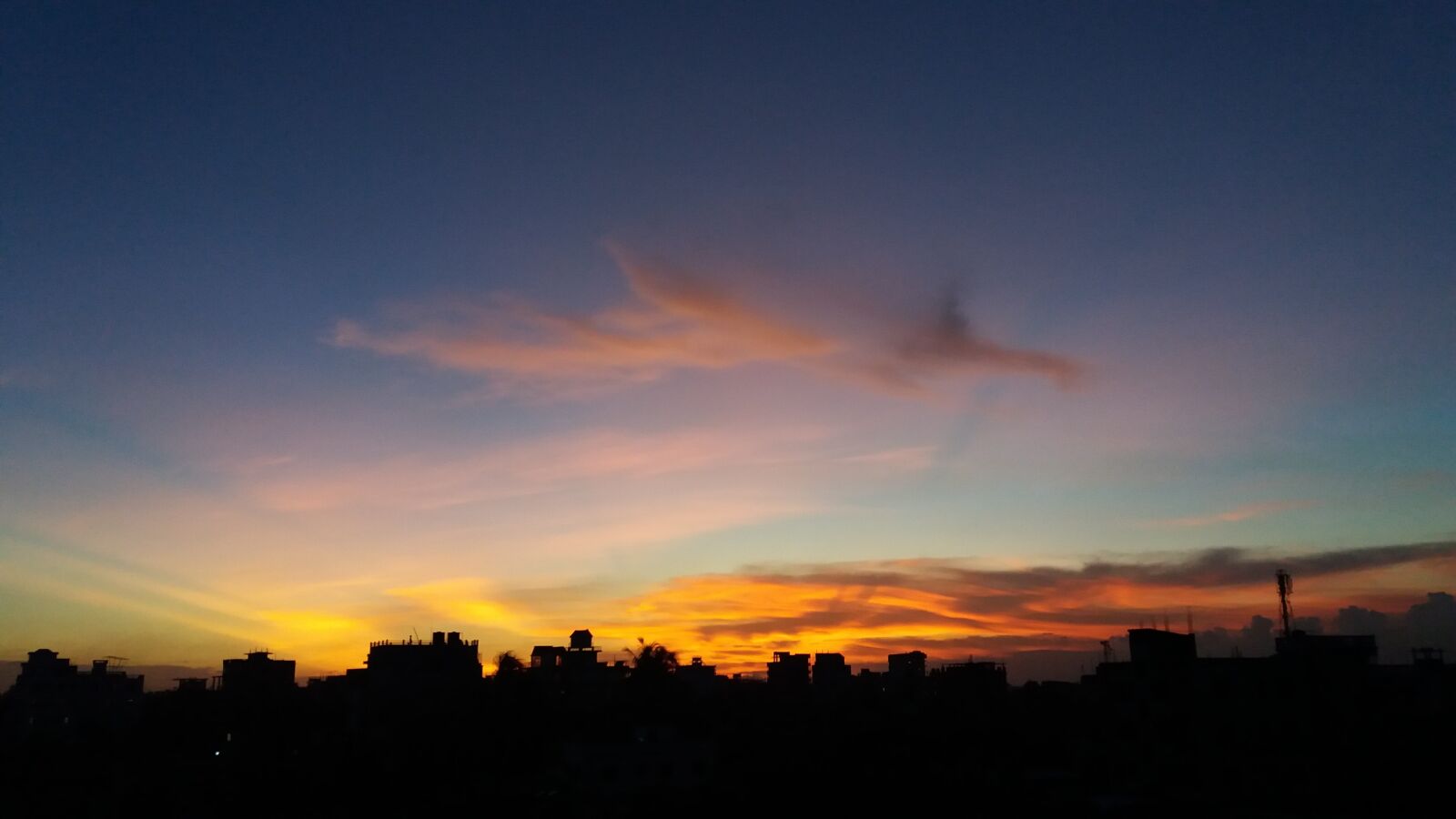 Samsung Galaxy J5 sample photo. Sun set, yellow sun photography
