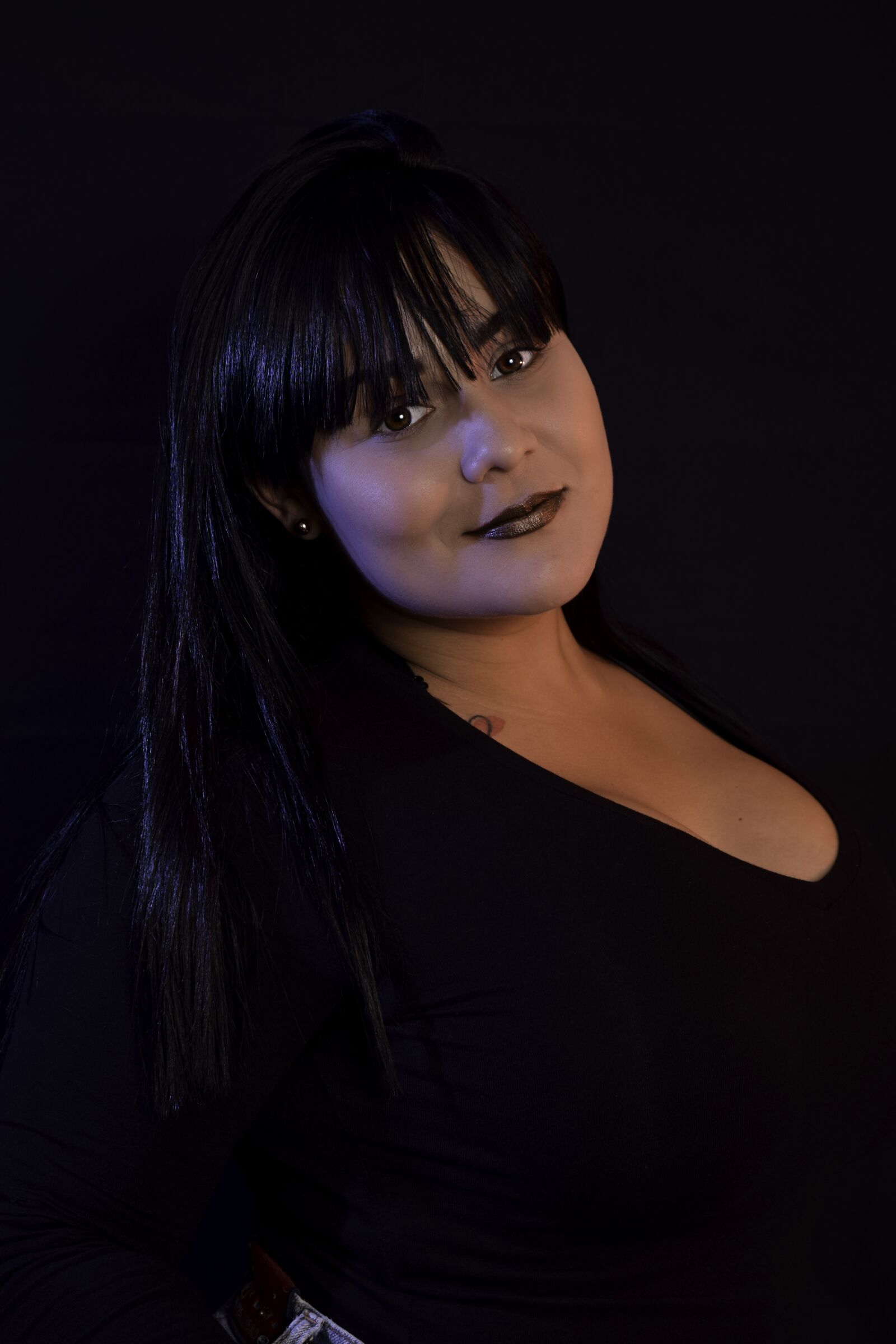 Nikon D3300 sample photo. Model, pose, black background photography