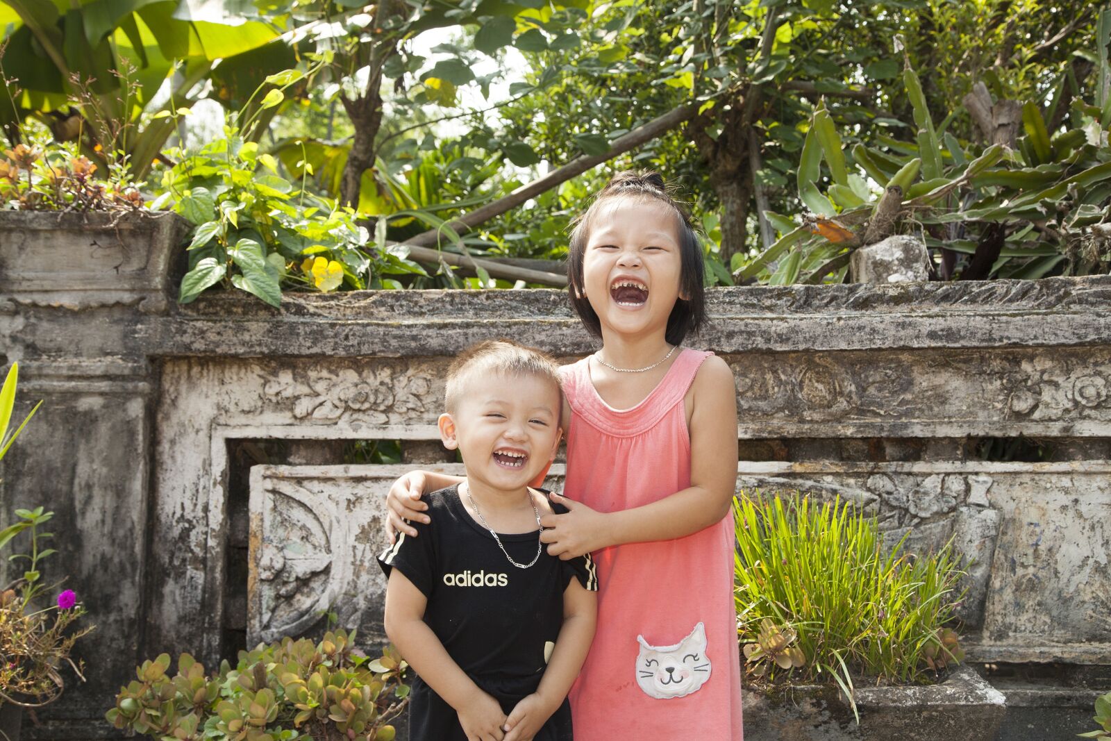 Canon EOS 5D Mark II sample photo. Vietnam, asia, person photography