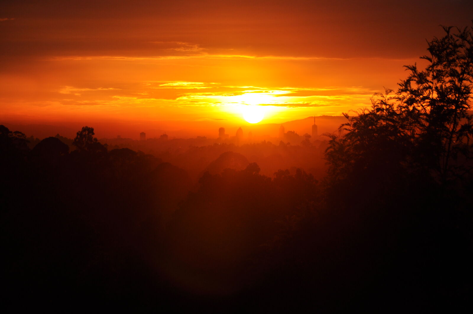 Nikon D5000 sample photo. Nairobi, sunrise photography