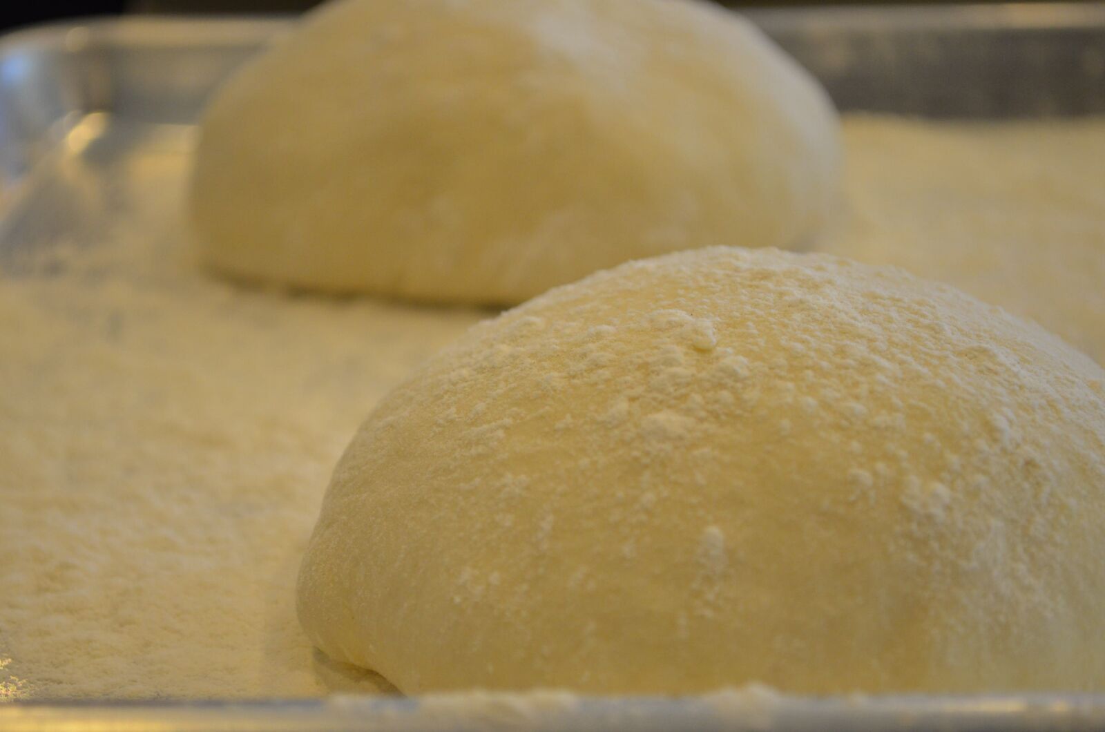 Nikon D5100 sample photo. Pizza dough, pizza, flour photography