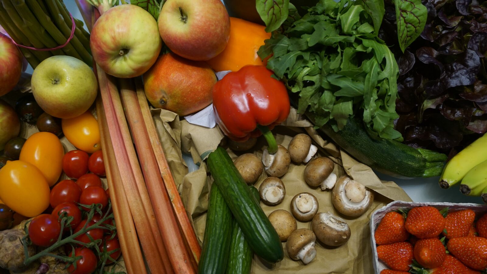 Sony a6000 sample photo. Fruits, vegetables, market photography