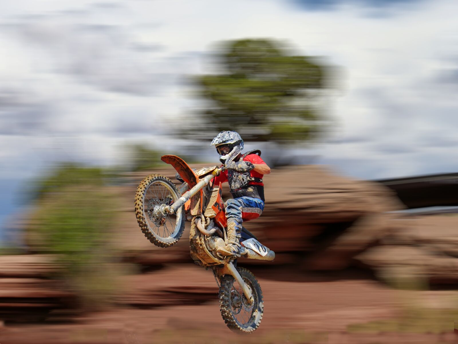 Panasonic Lumix DMC-ZS25 (Lumix DMC-TZ35) sample photo. Motorcycle, sport, race photography