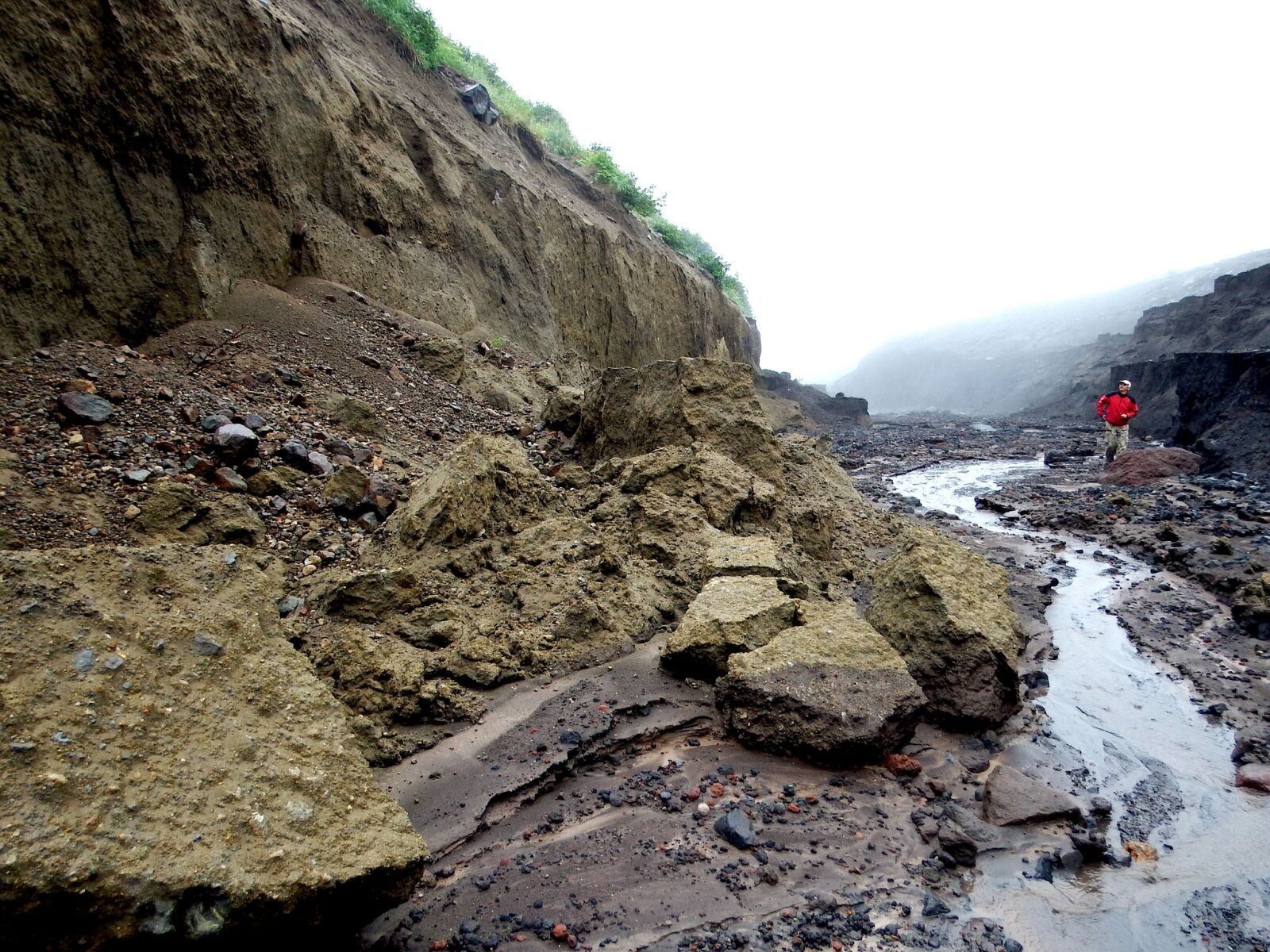 Fujifilm FinePix S1 sample photo. Element, ravine, fault photography