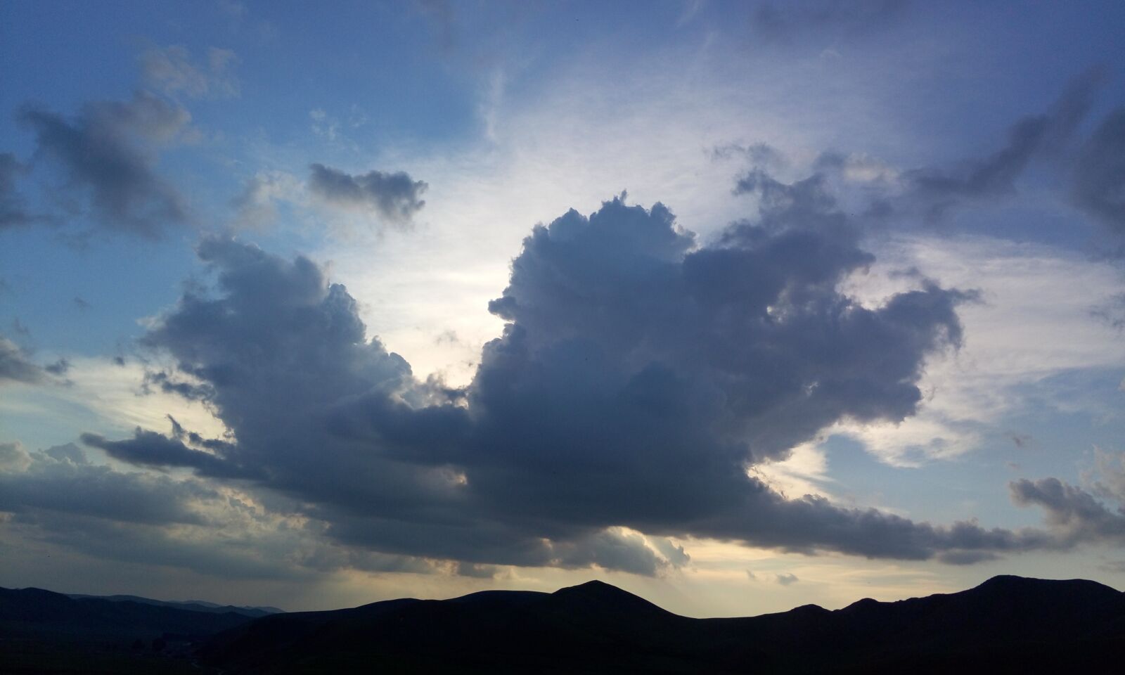 Meizu MX4 sample photo. Clouds, horse, sunset photography