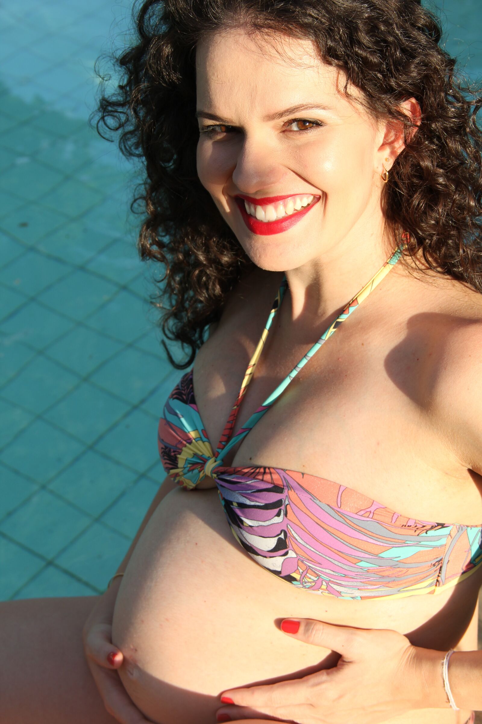 Canon EF-S 18-135mm F3.5-5.6 IS sample photo. Pregnancy, pregnant, pregnant woman photography