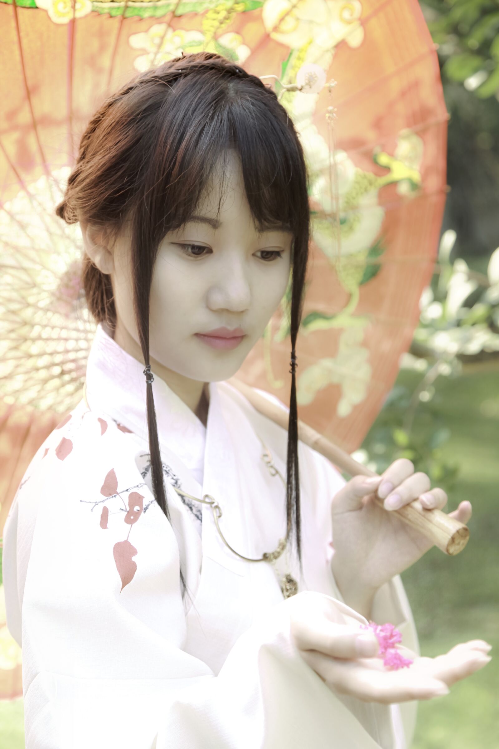 Canon EOS 5D Mark II sample photo. China, antiquity, girls photography