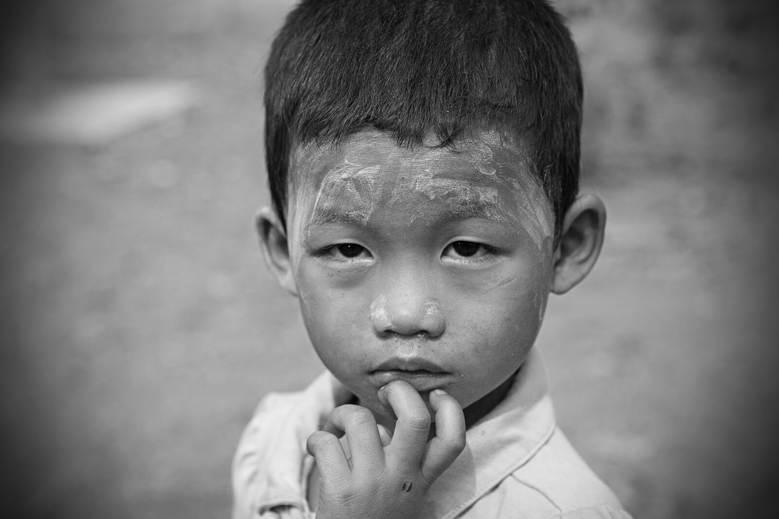 Canon EF 24-70mm F2.8L USM sample photo. Boy, thai, thailand photography