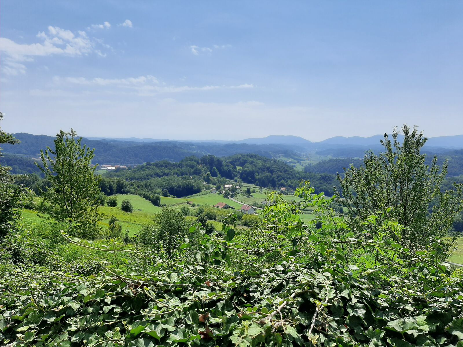 Samsung SM-A307FN sample photo. Nature, sun, landscape photography