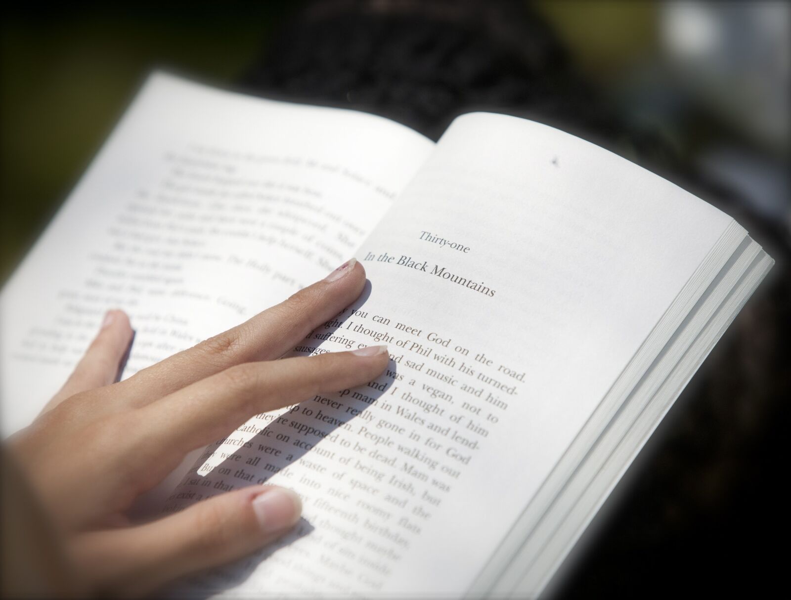 Canon EOS 5D sample photo. Read, book, kids reading photography