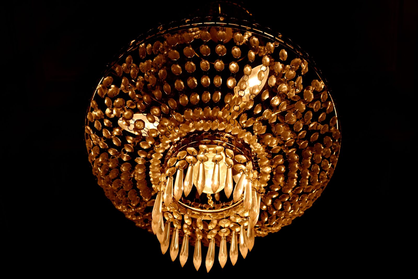 Nikon D5500 sample photo. Crystal, illumination, chandelier, art photography