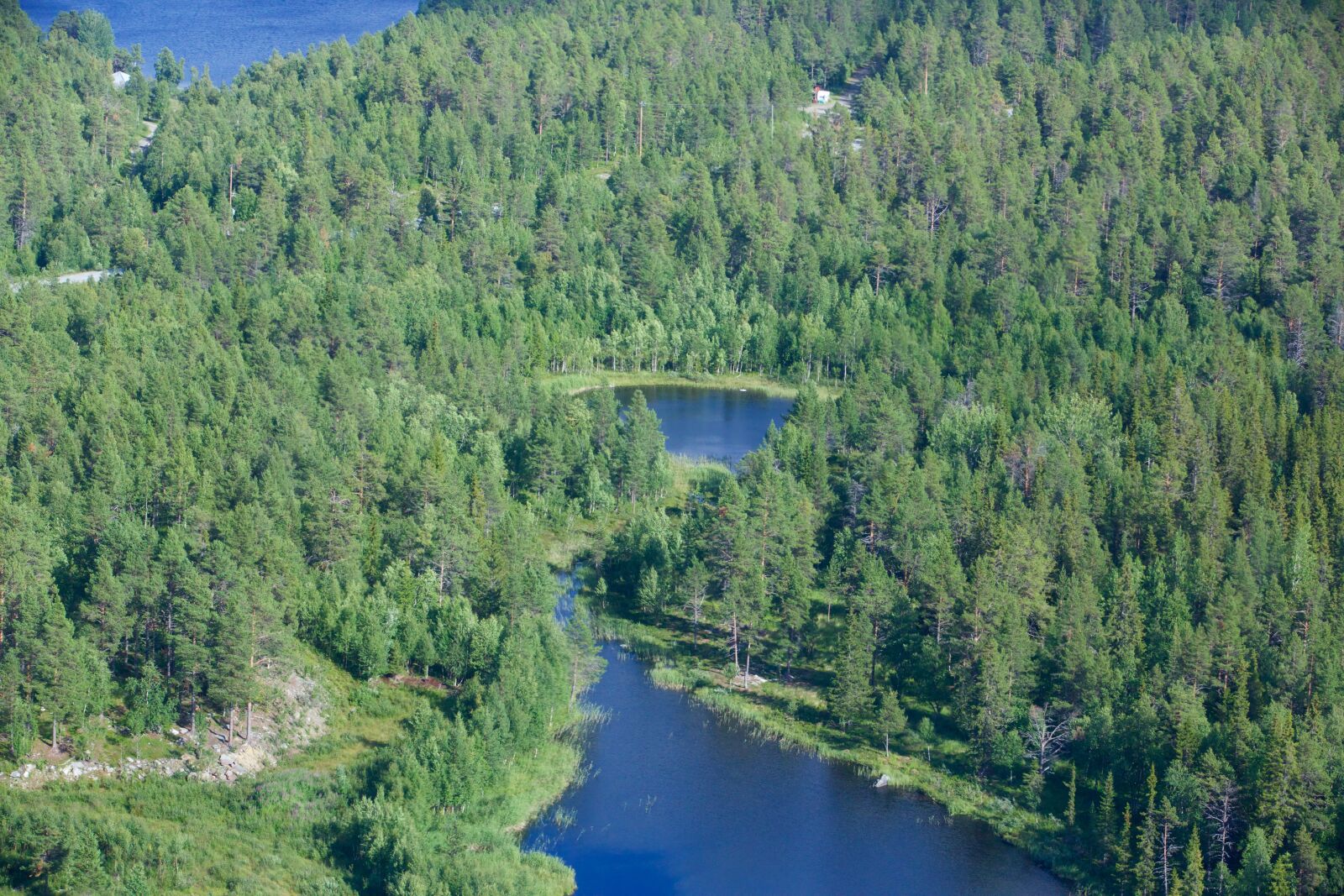 Canon EOS 5D Mark III sample photo. View of helicopter, river photography