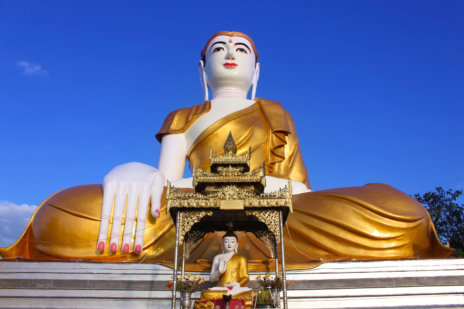 Canon EOS 700D (EOS Rebel T5i / EOS Kiss X7i) sample photo. Buddha, statue, religion photography