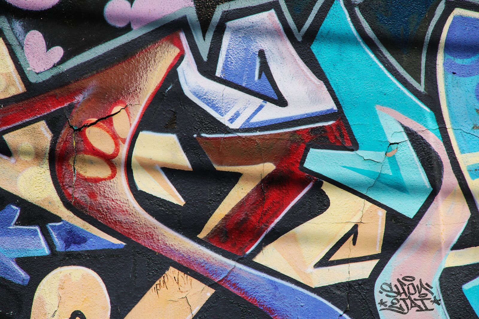 Canon TS-E 90mm F2.8 Tilt-Shift sample photo. Graffiti art, graffiti wall photography