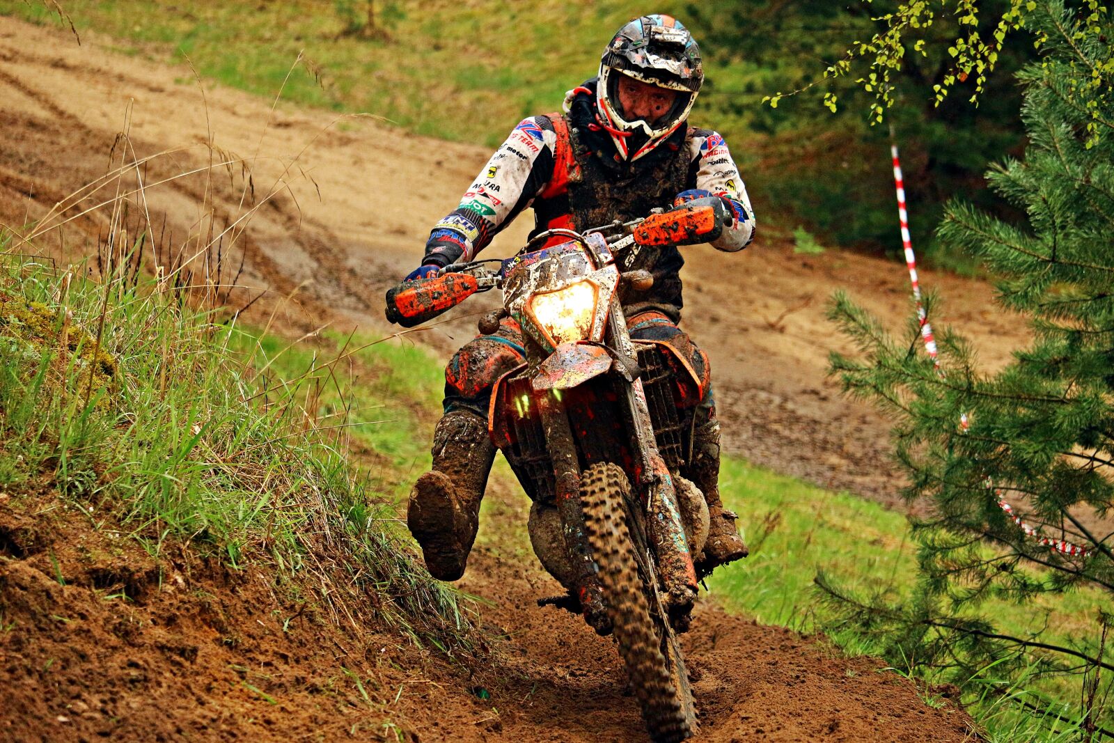 Canon EOS 100D (EOS Rebel SL1 / EOS Kiss X7) sample photo. Motocross, enduro, dirtbike photography