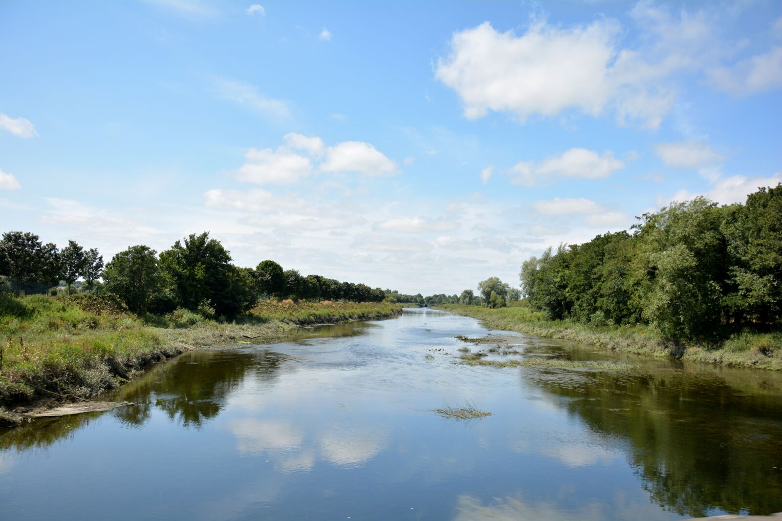 Nikon D5200 sample photo. Ireland, waterway, scene photography