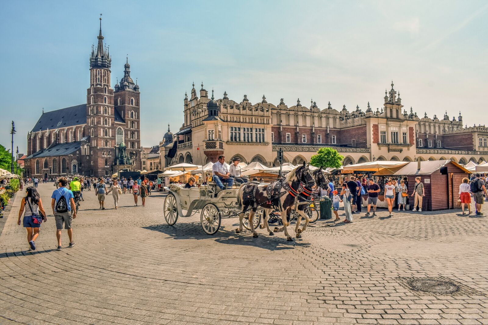 Nikon D3300 sample photo. Krakow, town, square photography