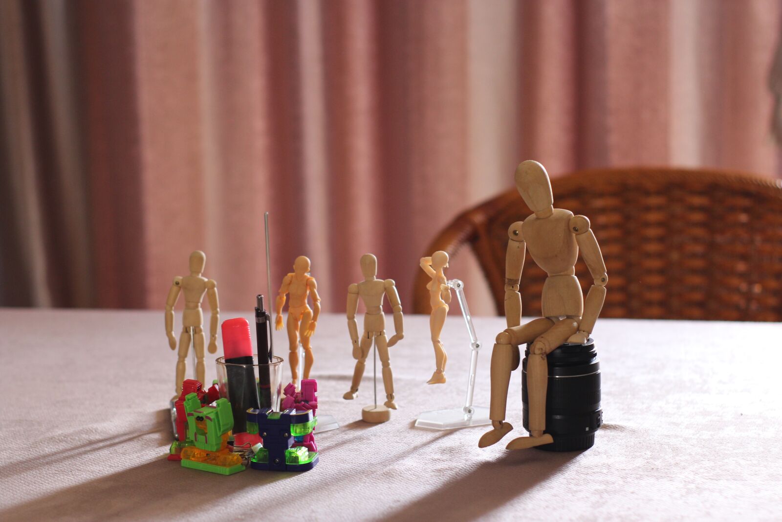 Canon EOS 700D (EOS Rebel T5i / EOS Kiss X7i) sample photo. Muren, mannequin, blockhead photography
