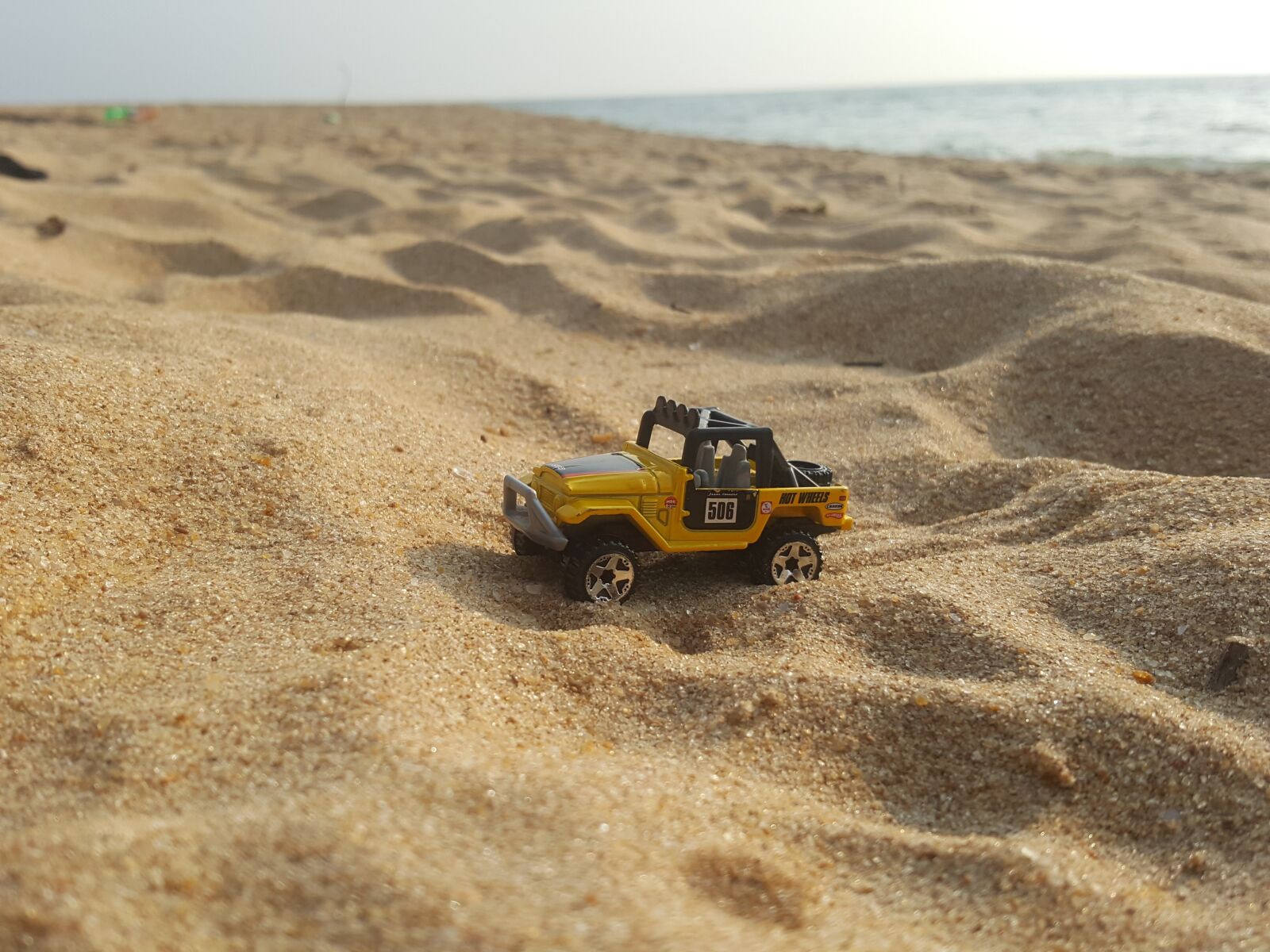 Samsung Galaxy Note5 sample photo. Diecast, toys, sunset photography