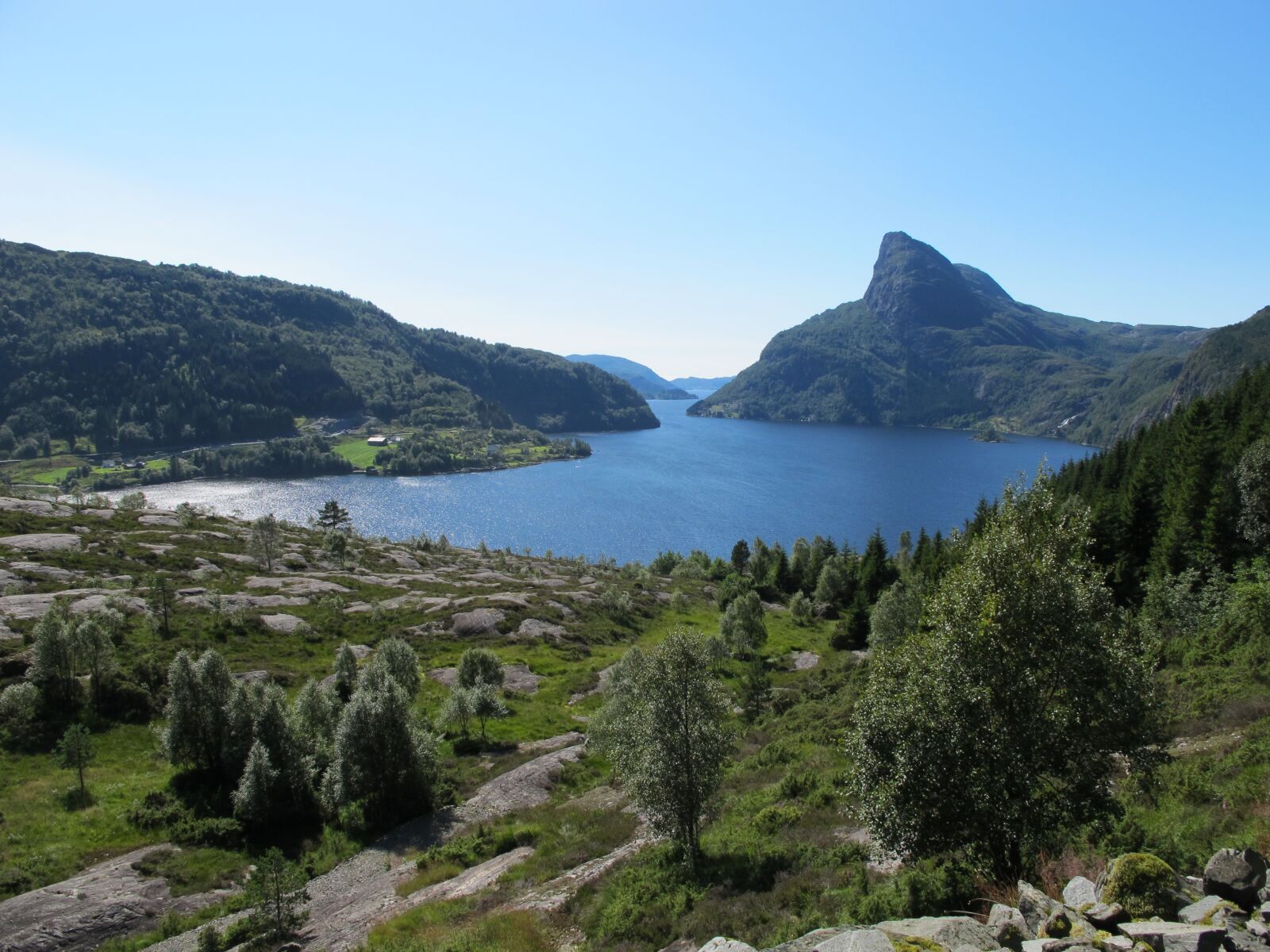 Canon PowerShot G11 sample photo. Norway, dalsfjorden, mountain photography