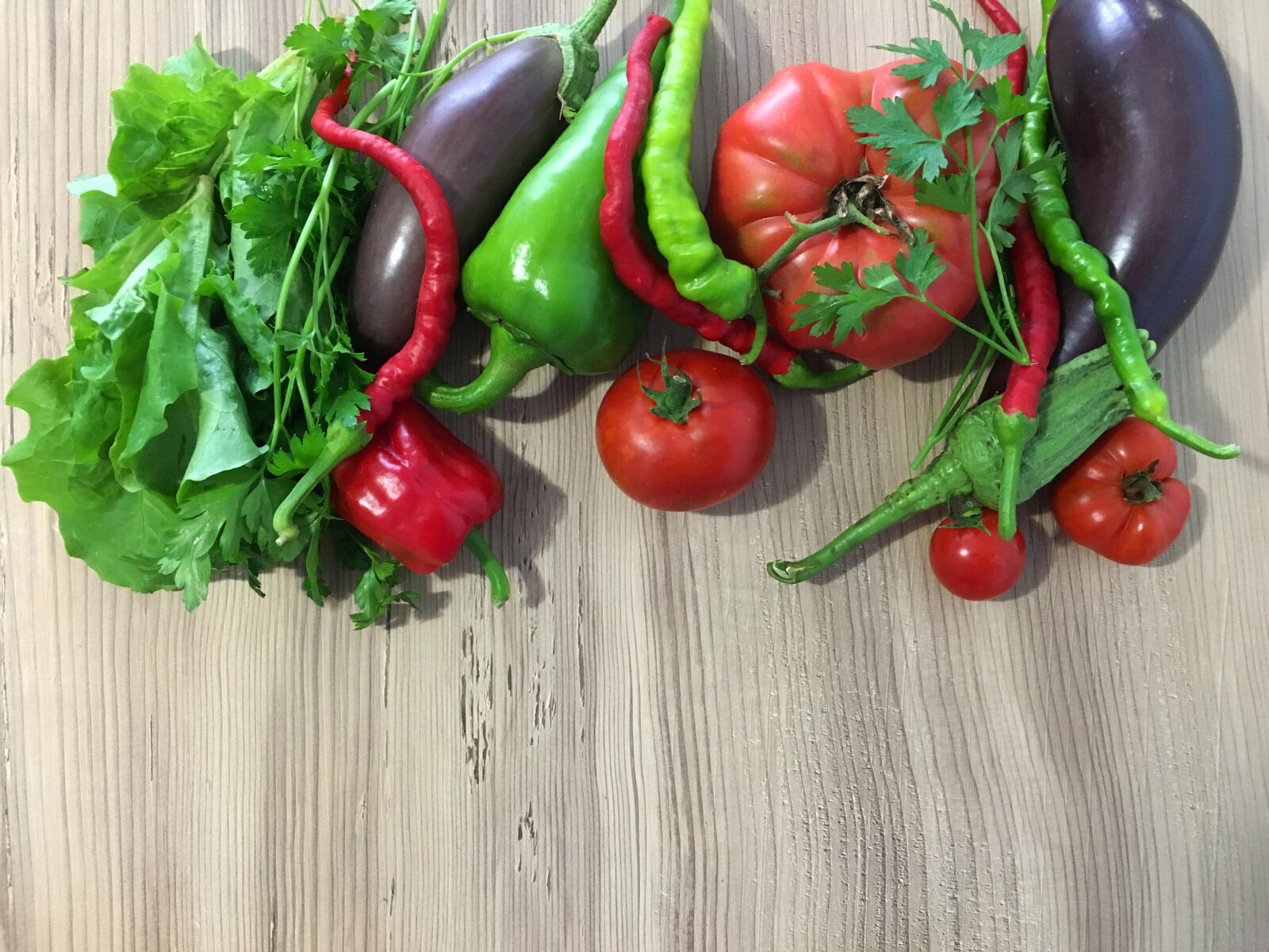 iPhone 6s back camera 4.15mm f/2.2 sample photo. Vegetable, vegetables, vegetable picture photography
