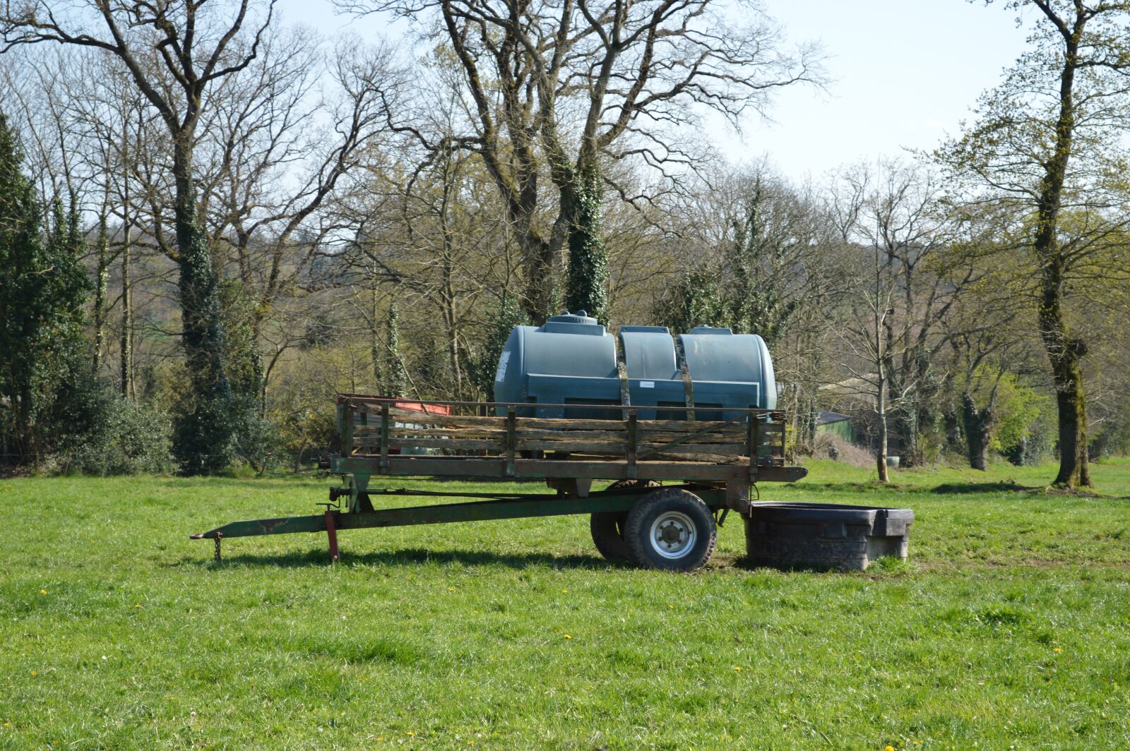 Nikon D3200 sample photo. Tank, field, landscape photography