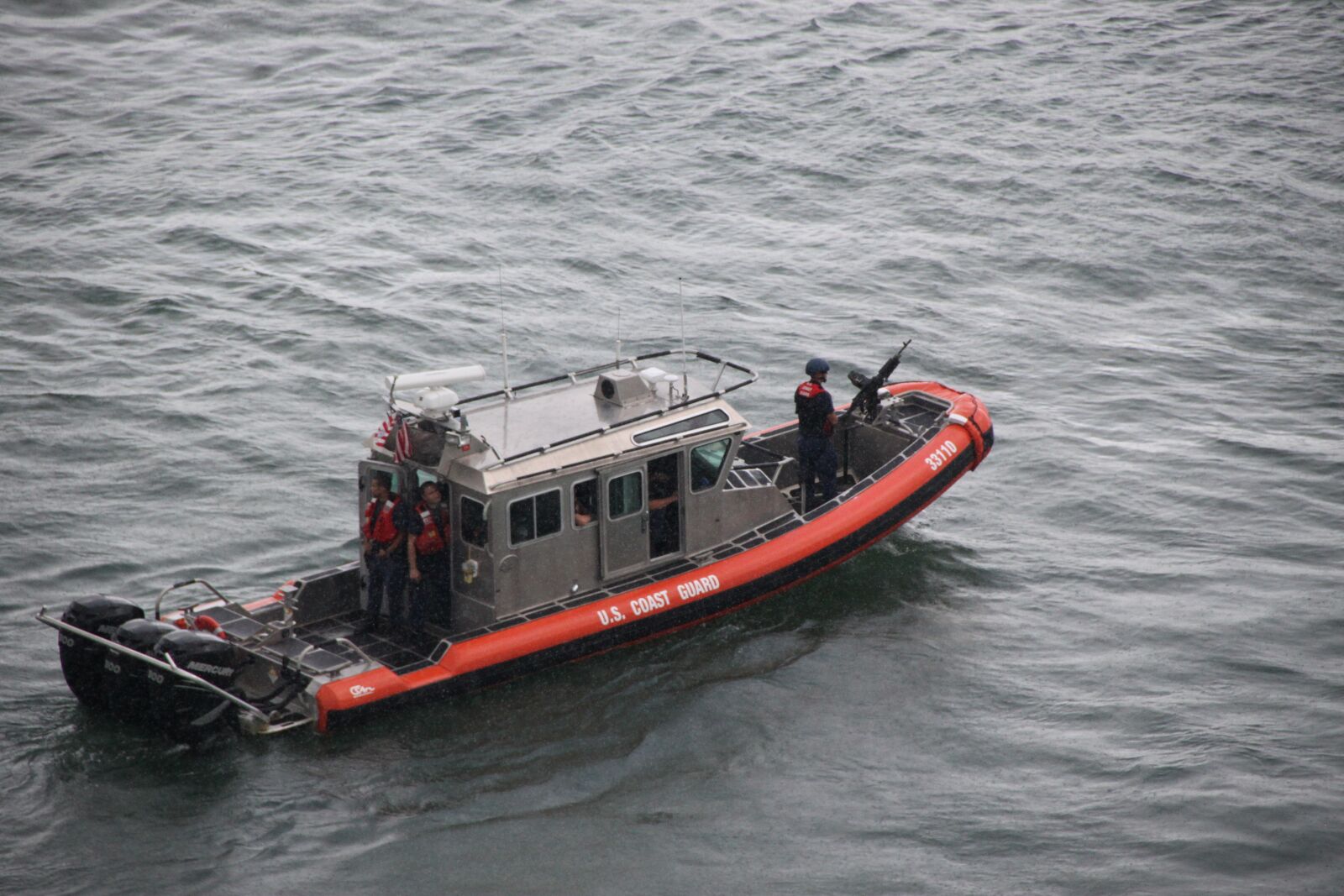 Canon EOS 500D (EOS Rebel T1i / EOS Kiss X3) sample photo. Boat, coastguard, rescue photography
