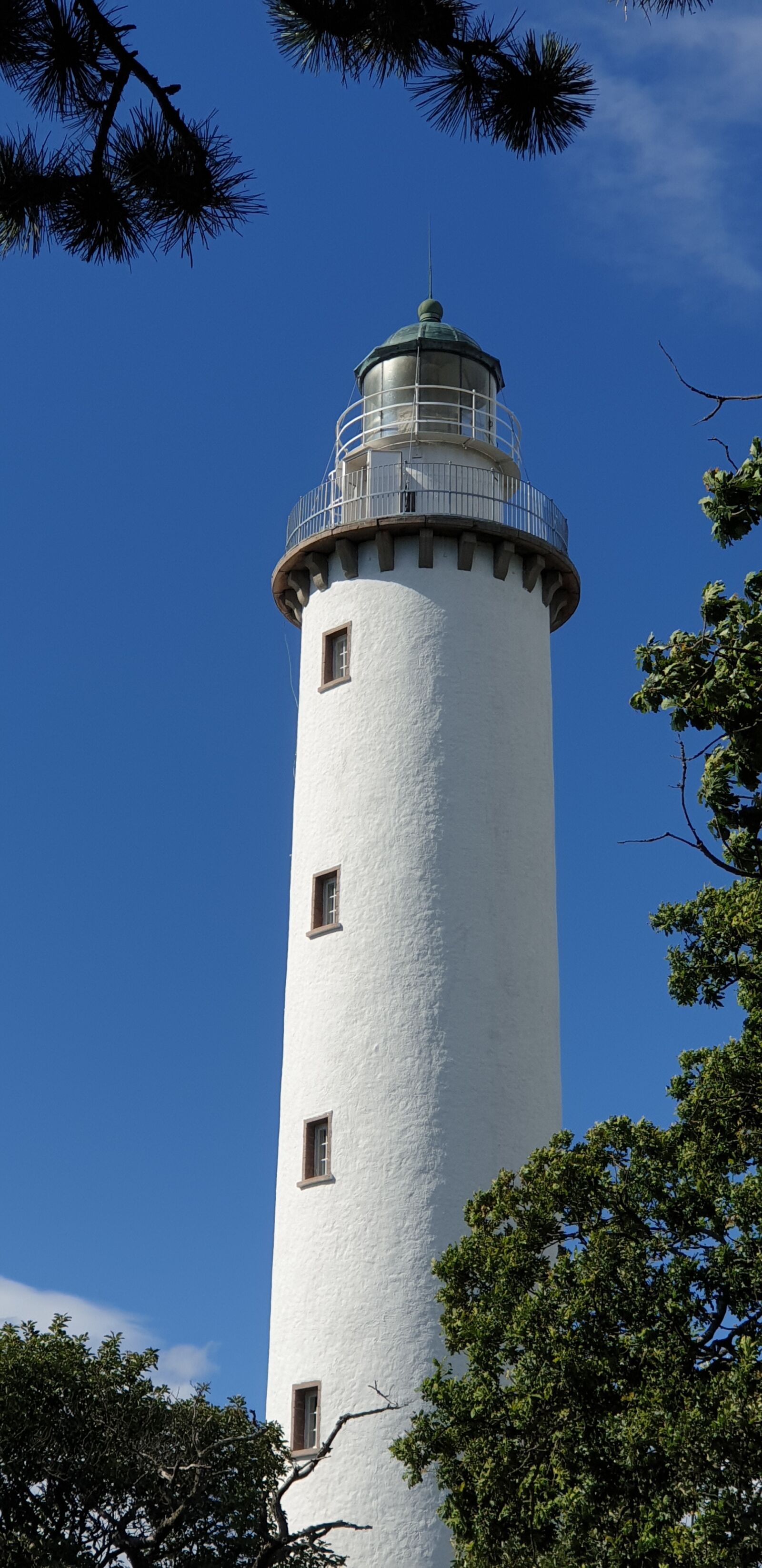 Samsung SM-G965F sample photo. Lighthouse, building, tower photography