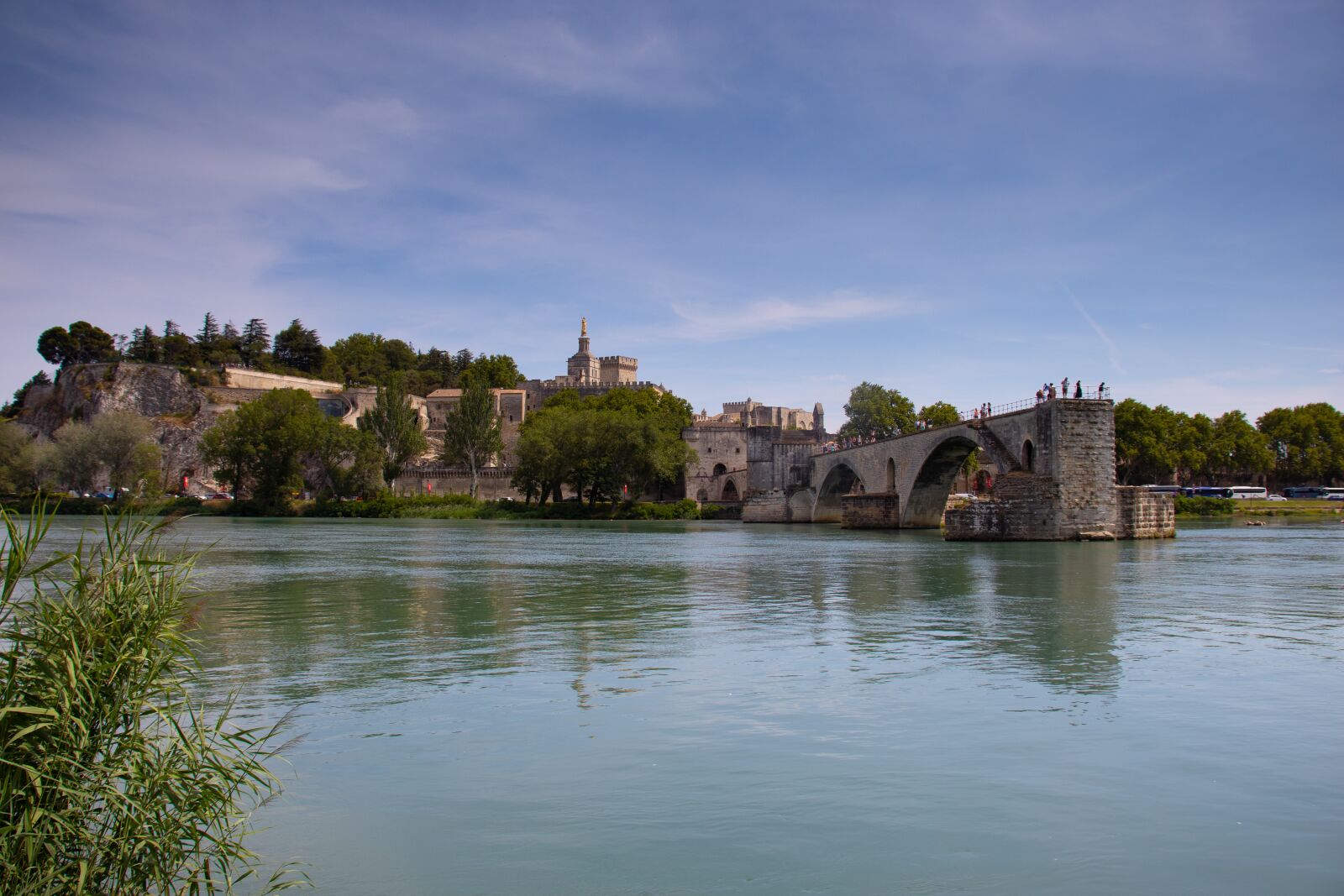 Canon EOS 77D (EOS 9000D / EOS 770D) sample photo. Avignon, france, provence photography