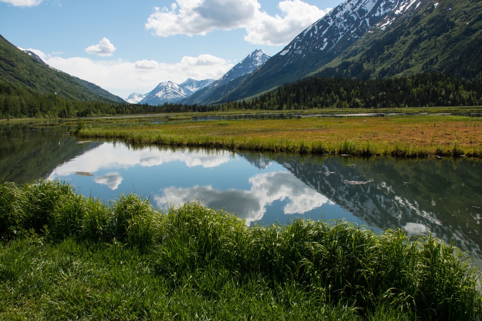 Canon EF-S 18-200mm F3.5-5.6 IS sample photo. Alaska, usa, us photography